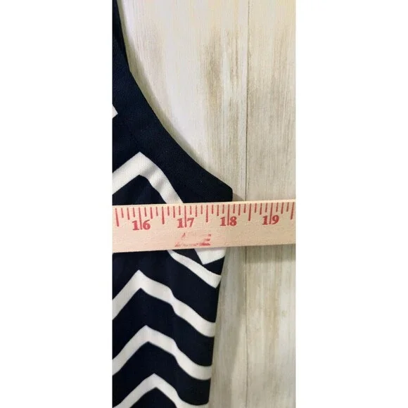 Lauren Ralph Lauren Sleeveless Dress Navy & White Chevron Print Size 8 - Picture 7 of 8